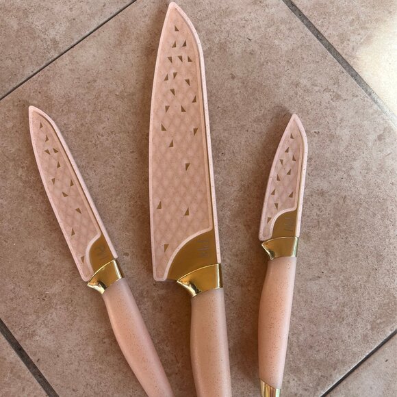 Paris Hilton Gold/pink knives NEVER USED - Fast Shipping - Picture 1 of 5